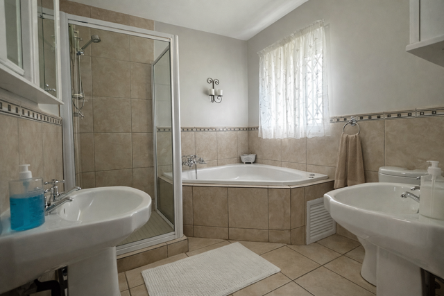 4 Bedroom Property for Sale in Hillsboro Free State